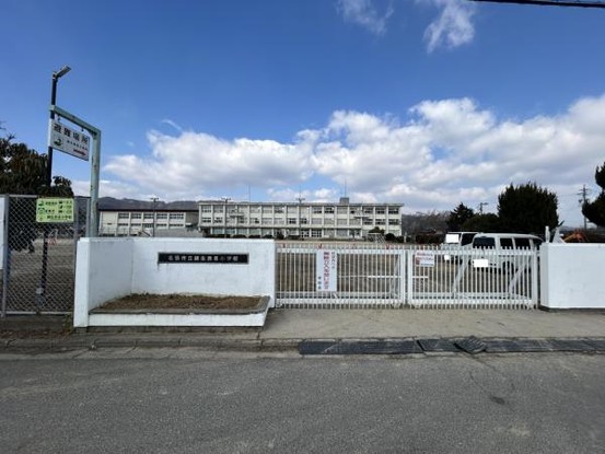 detached 三重県名張市鴻之台１番町35-1　ラフレシール101号