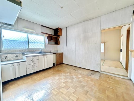 detached 三重県名張市鴻之台１番町35-1　ラフレシール101号