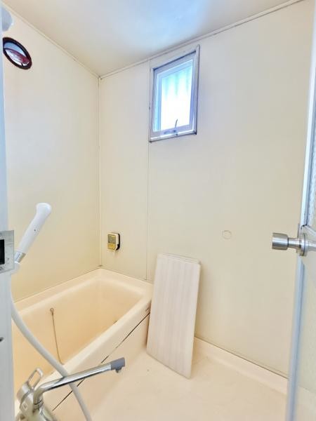 detached 三重県名張市鴻之台１番町35-1　ラフレシール101号