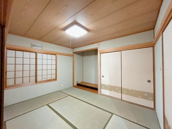 detached 三重県名張市鴻之台１番町35-1　ラフレシール101号