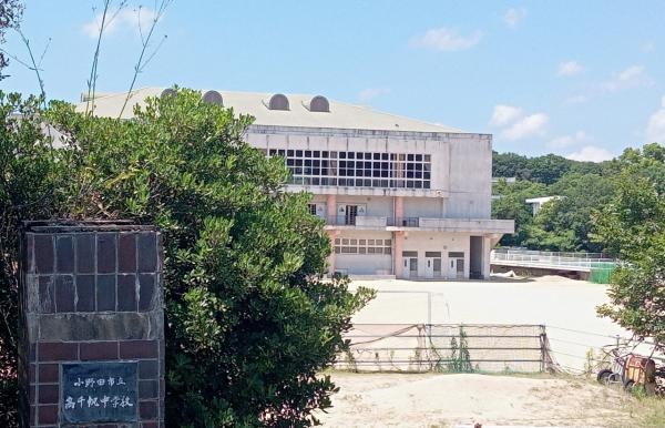 detached 山口県山陽小野田市大字西高泊烏帽子岩前
地図を見る