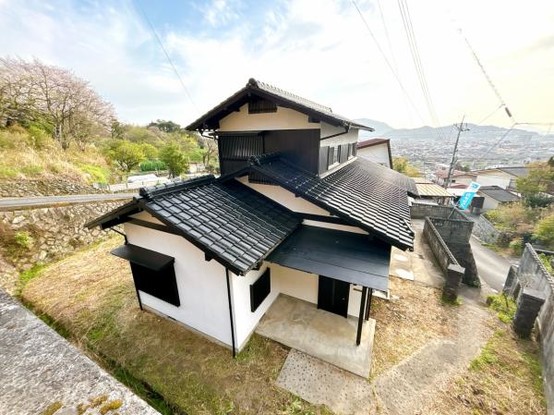 detached 山口県下松市藤光町２丁目
地図を見る