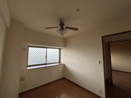 apartment 山口県下関市東大和町１丁目
地図を見る