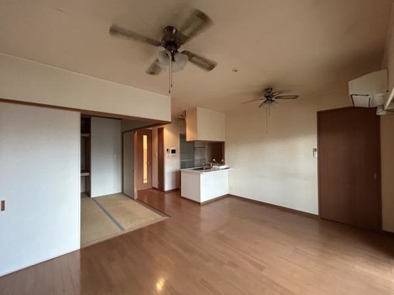 apartment 山口県下関市東大和町１丁目
地図を見る