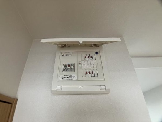 apartment 広島県広島市安佐南区東野１丁目18-21　アクレイム東野101