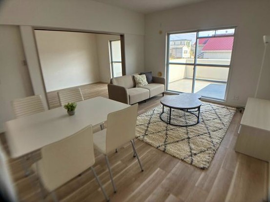 apartment 広島県広島市安佐南区東野１丁目18-21　アクレイム東野101