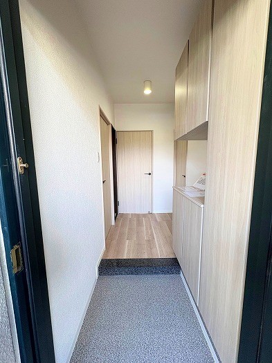 apartment 広島県広島市安佐南区東野１丁目18-21　アクレイム東野101