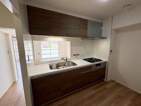 apartment 広島県広島市安佐南区東野１丁目18-21　アクレイム東野101