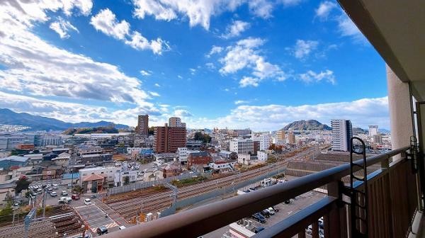 apartment 広島県広島市安佐南区東野１丁目18-21　アクレイム東野101