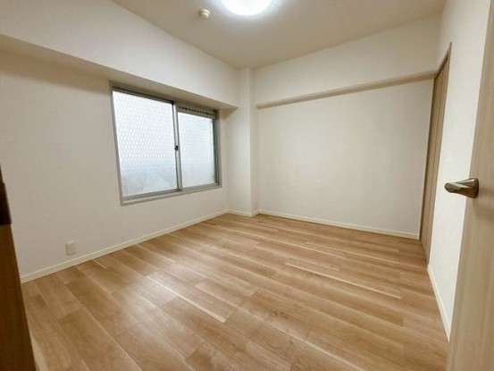 apartment 広島県福山市南蔵王町２丁目4-18フローレンス南蔵王　1階北