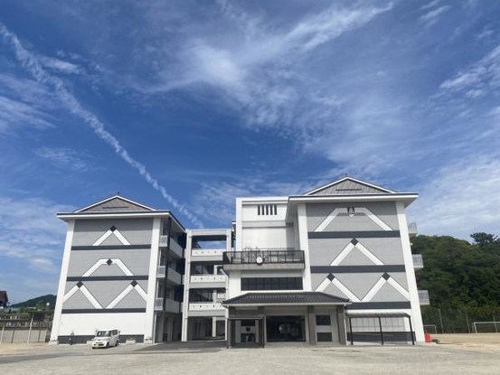 apartment 広島県福山市南蔵王町２丁目4-18フローレンス南蔵王　1階北