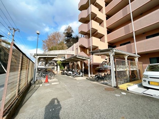 apartment 広島県福山市南蔵王町２丁目4-18フローレンス南蔵王　1階北