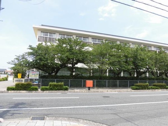 apartment 鳥取県鳥取市川端５丁目
地図を見る
