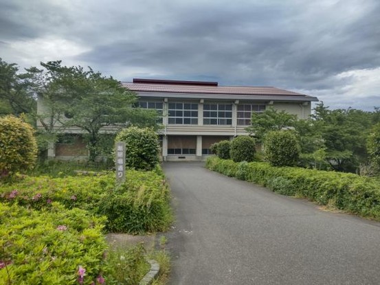 detached 鳥取県鳥取市鹿野町今市
地図を見る