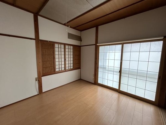 detached 鳥取県西伯郡伯耆町大殿
地図を見る