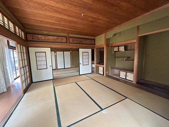 detached 鳥取県西伯郡伯耆町大殿
地図を見る