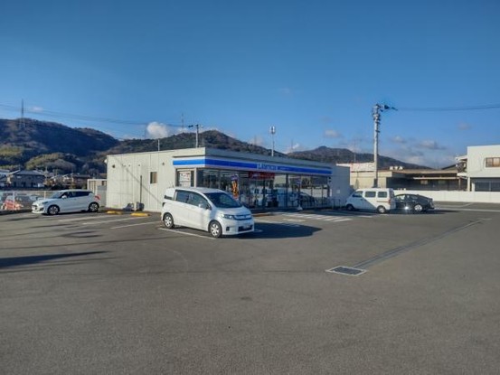 detached 徳島県名西郡石井町石井字城ノ内
地図を見る