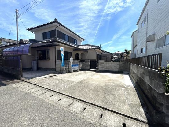 detached 徳島県吉野川市鴨島町上下島
地図を見る