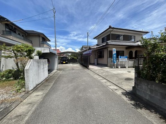detached 徳島県吉野川市鴨島町上下島
地図を見る