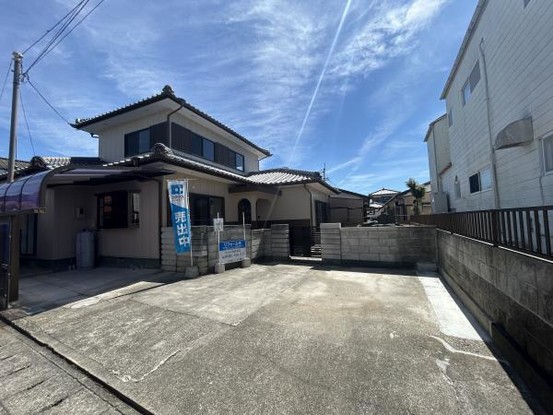 detached 徳島県吉野川市鴨島町上下島
地図を見る