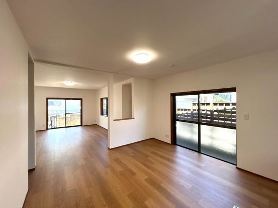 detached 徳島県吉野川市鴨島町上下島
地図を見る