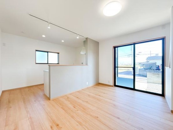 detached 徳島県阿南市羽ノ浦町中庄新ノ池
地図を見る