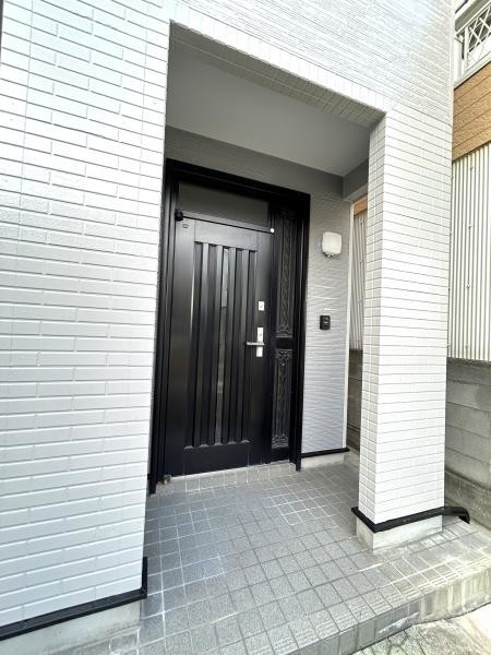 detached 徳島県阿波市吉野町柿原字原
地図を見る