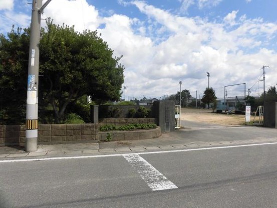 detached 徳島県阿波市吉野町柿原字原
地図を見る
