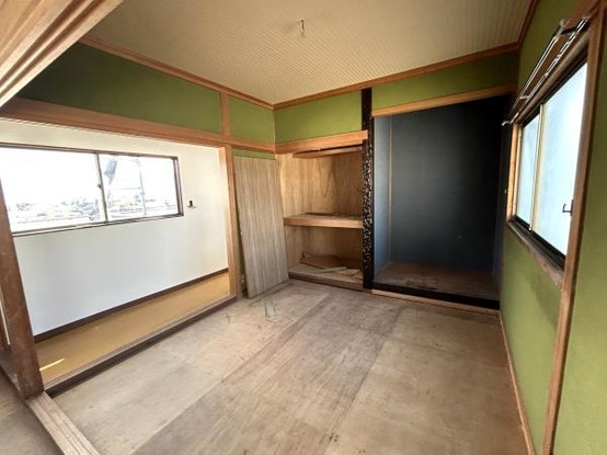 detached 徳島県阿波市市場町市場字上野段
地図を見る