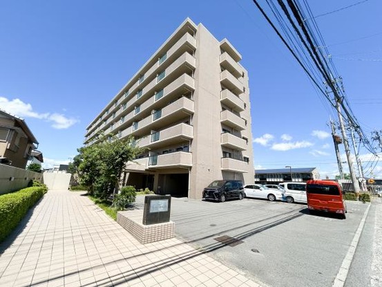 apartment 徳島県板野郡北島町鯛浜字西ノ須30-1