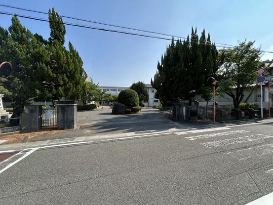 apartment 徳島県板野郡北島町鯛浜字西ノ須30-1