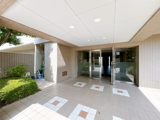 apartment 徳島県板野郡北島町鯛浜字西ノ須30-1