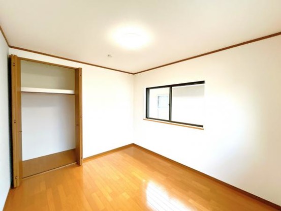 detached 徳島県板野郡松茂町中喜来字福有開拓
地図を見る