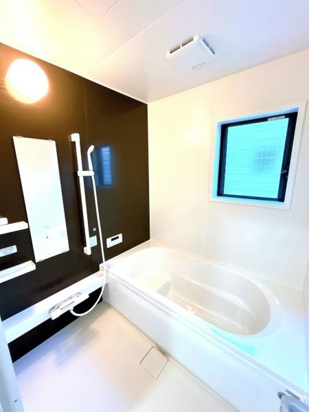 detached 徳島県板野郡松茂町中喜来字福有開拓
地図を見る