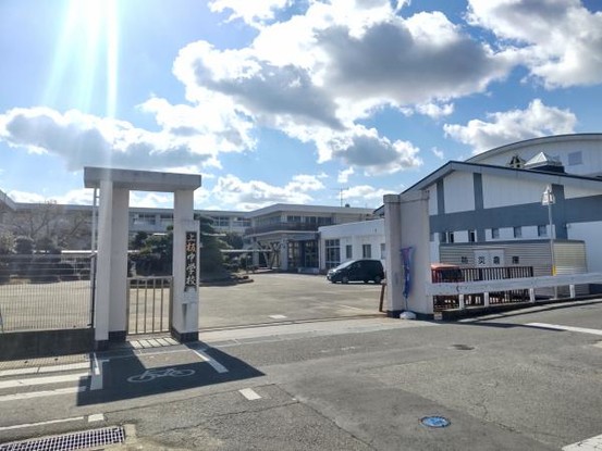 detached 徳島県板野郡上板町椎本字亀ノ本
地図を見る