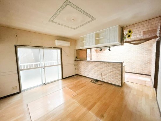 detached 徳島県板野郡上板町椎本字亀ノ本
地図を見る