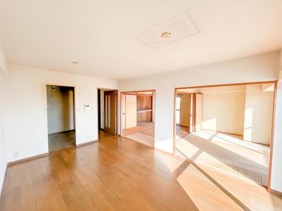 apartment 徳島県板野郡北島町鯛浜字西ノ須30-1