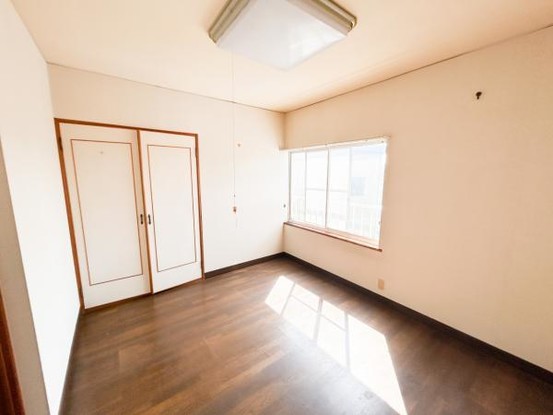 detached 徳島県板野郡北島町鯛浜字西中野
地図を見る