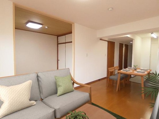 apartment 愛媛県松山市大橋町88-1　大橋町店舗