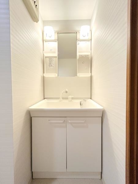 apartment 愛媛県松山市大橋町88-1　大橋町店舗