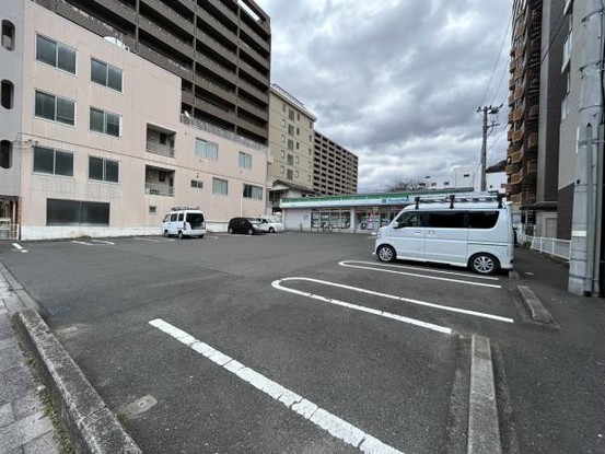 apartment 愛媛県伊予郡砥部町拾町132-1