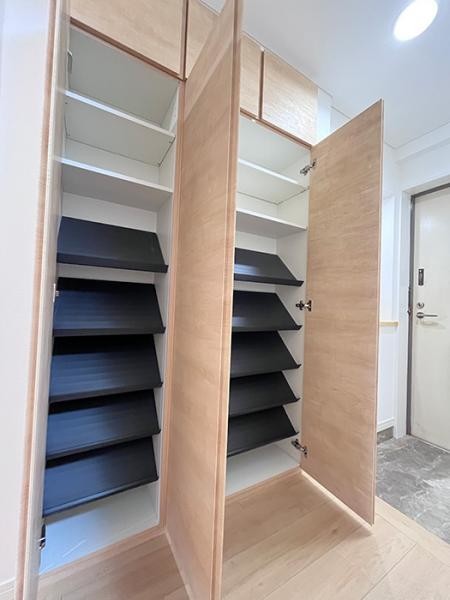 apartment 愛媛県伊予郡砥部町拾町132-1
