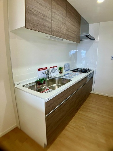 apartment 愛媛県伊予郡砥部町拾町132-1