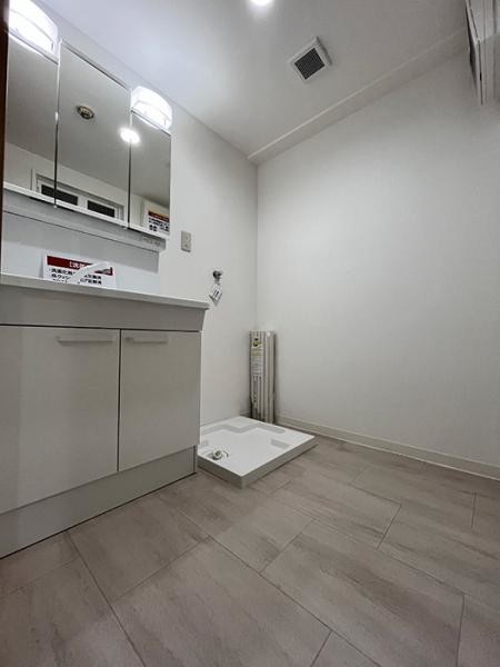 apartment 愛媛県伊予郡砥部町拾町132-1