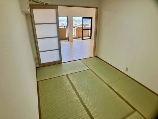 apartment 愛媛県伊予郡砥部町拾町132-1