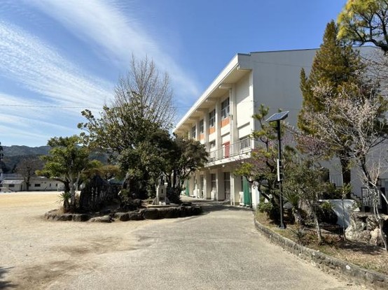 detached 高知県高知市杉井流21-13　マノワール杉井流1階