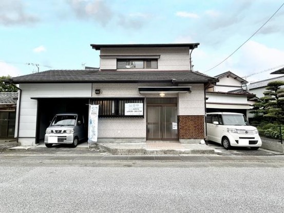 detached 高知県高知市杉井流21-13　マノワール杉井流1階