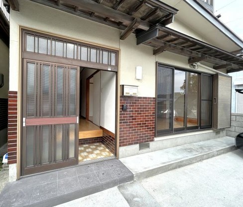 detached 高知県高知市杉井流21-13　マノワール杉井流1階