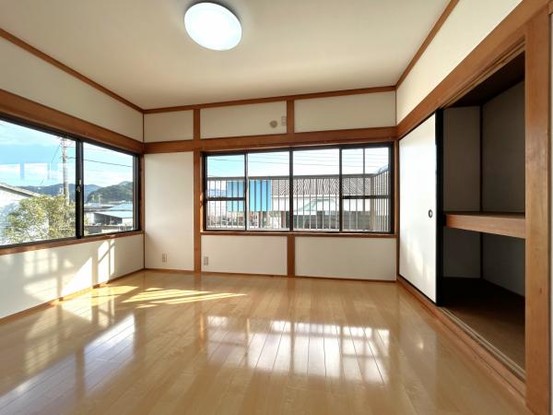 detached 高知県高知市杉井流21-13　マノワール杉井流1階