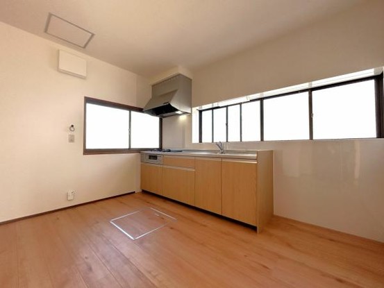 detached 高知県高知市杉井流21-13　マノワール杉井流1階